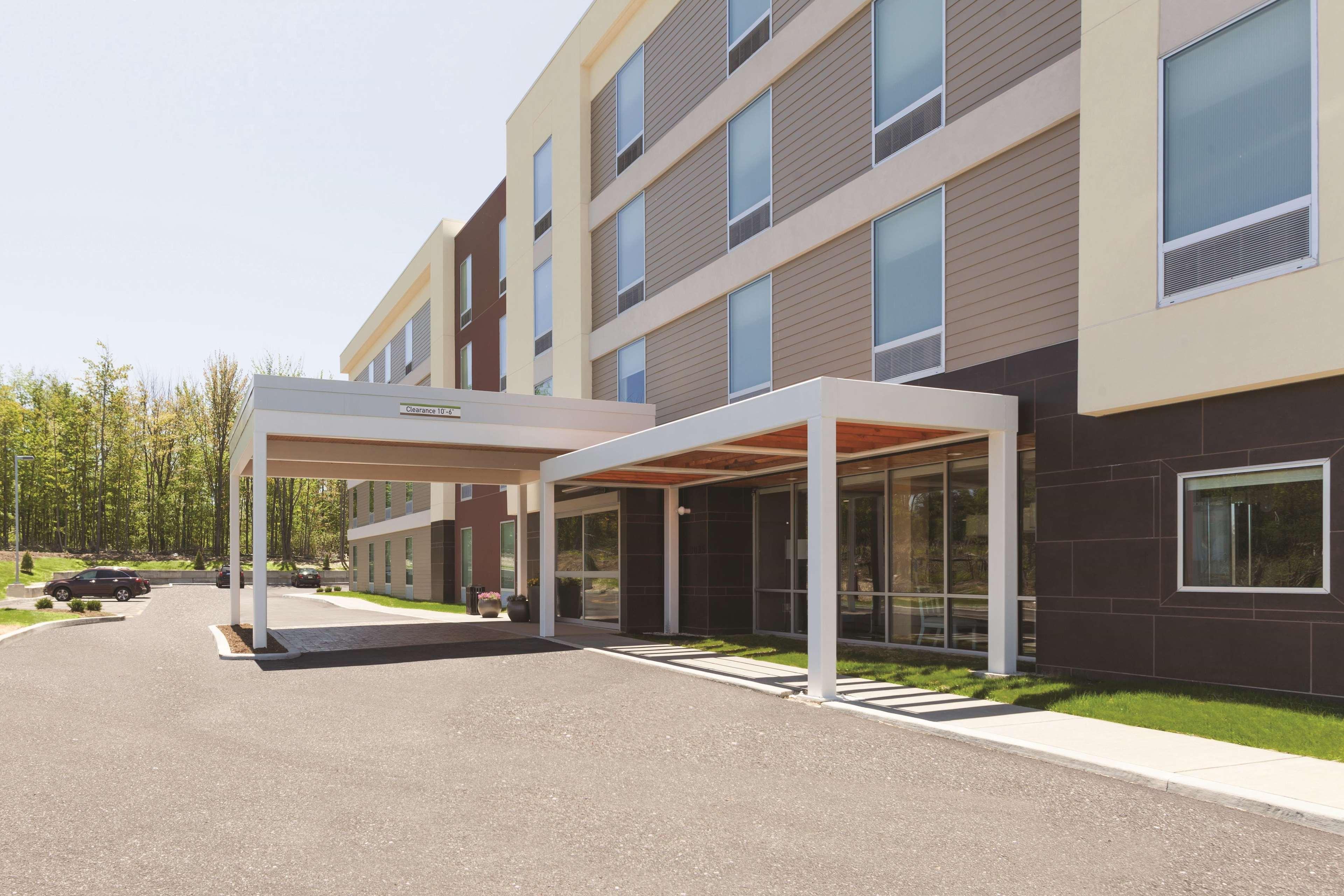 Home2 Suites By Hilton Erie Kearsarge Exterior photo